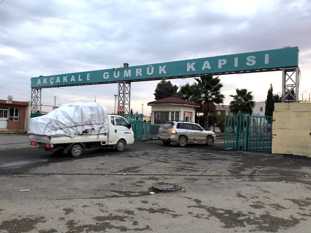 500 Kişilik Suriyeli Grup Akçakale Gümrük Kapısından Ülkesine Geri Döndü