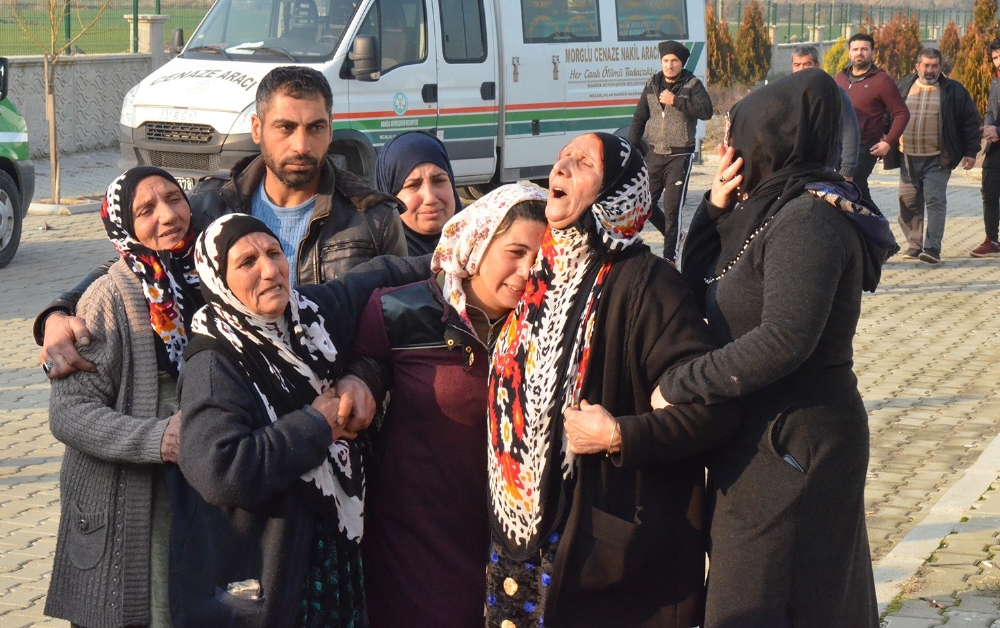 6’sı çocuk 8 göçmen Turgutlu’da toprağa verildi
