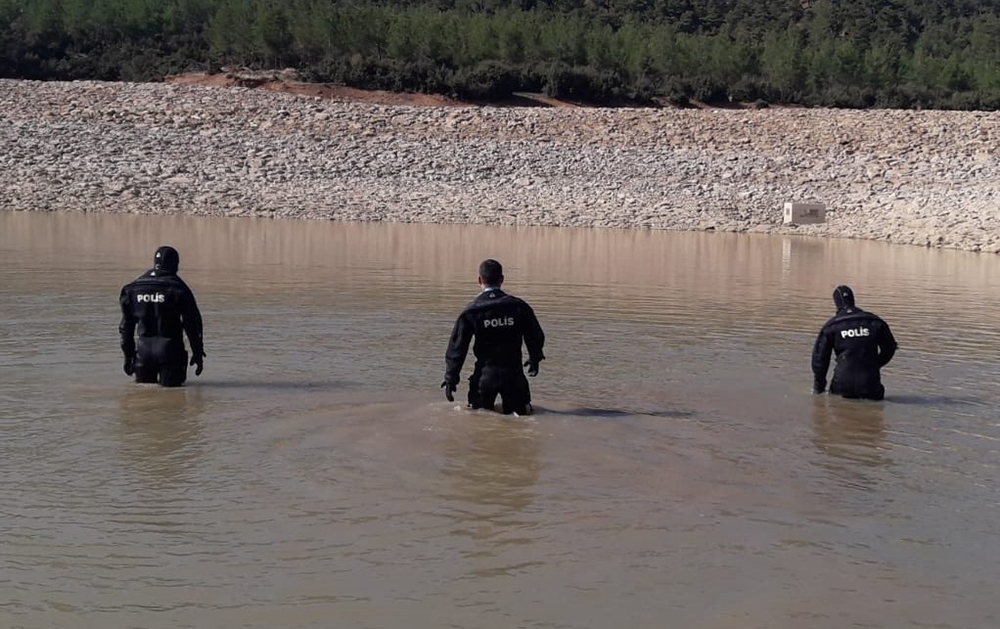 8 gündür kayıp olan yaşlı çifti balık adamlar arıyor