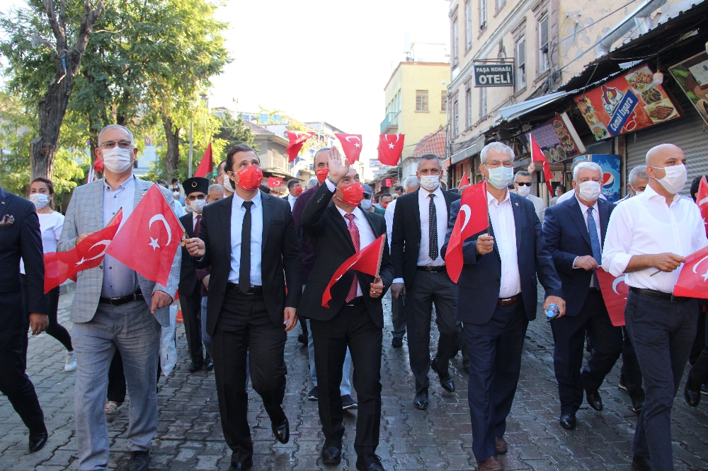 9 Eylül coşkusu “Zafer Yürüyüşü” ile başladı