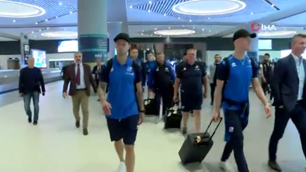 A Milli Takımın Rakibi İzlanda, İstanbula Geldi