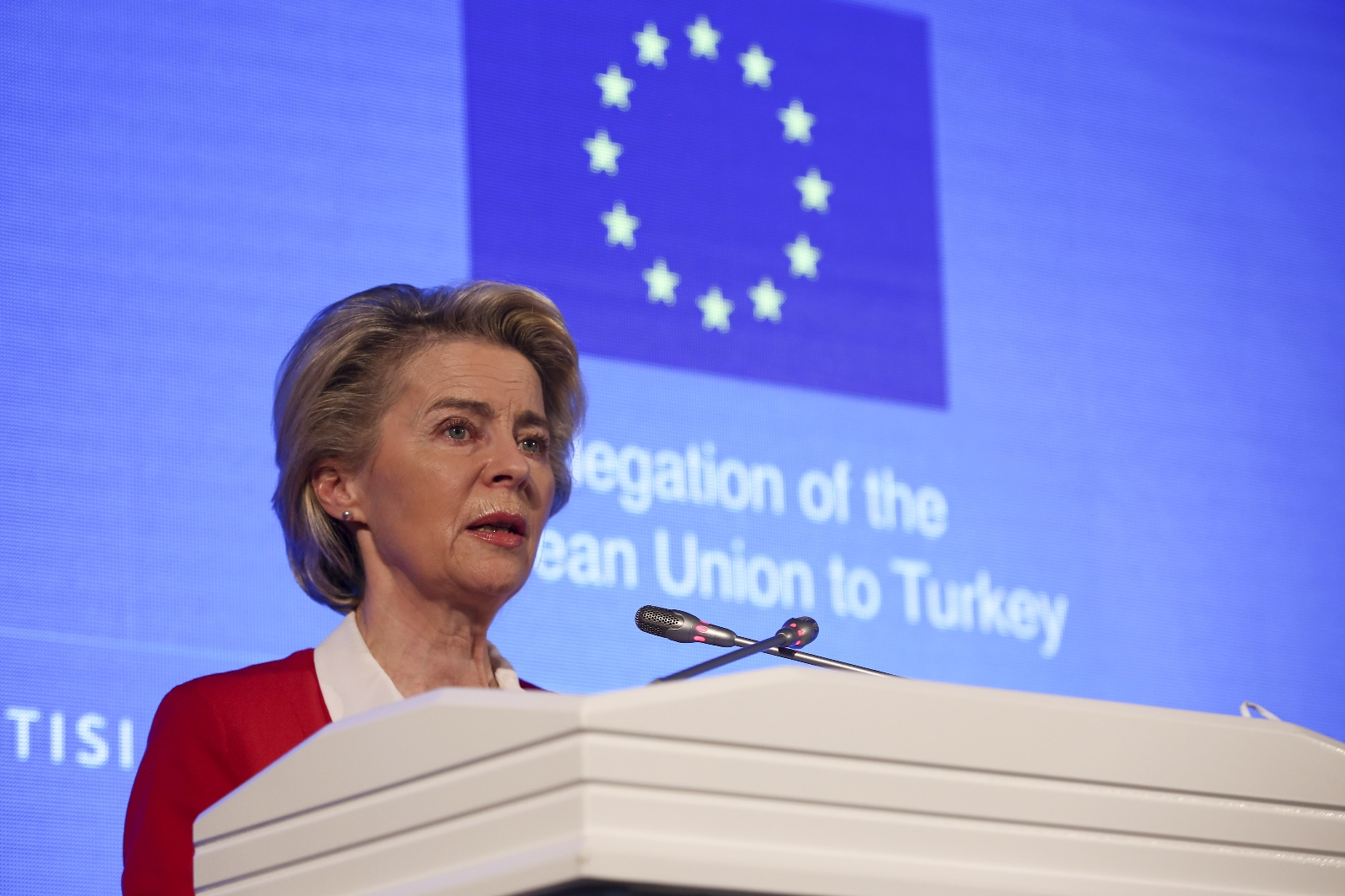 AB Komisyonu Başkanı Leyen: 