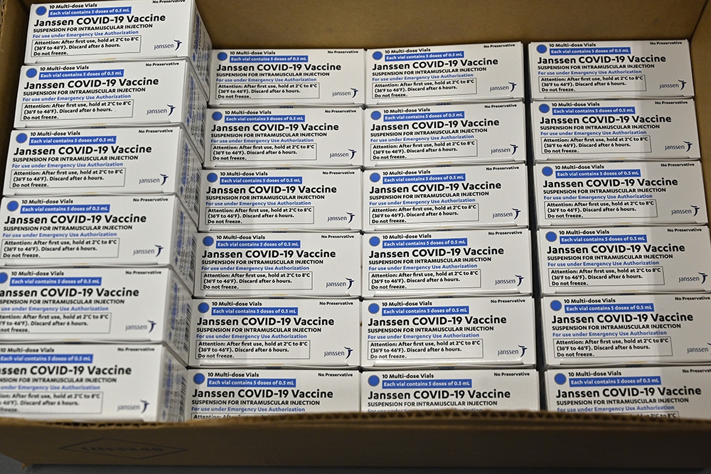 AB Komisyonu Johnson & Johnson aşısını onayladı