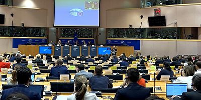 AB'nin Türkiye raporuna tepki: Eleştiriler garabettir