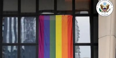ABD Büyükelçiliğinden skandal hareket: LGBT bayrağı astılar!