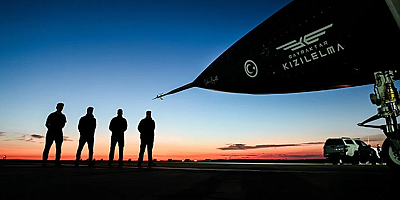 ABD'li savaş pilotları, KIZILELMA'ya övgüler yağdırdı