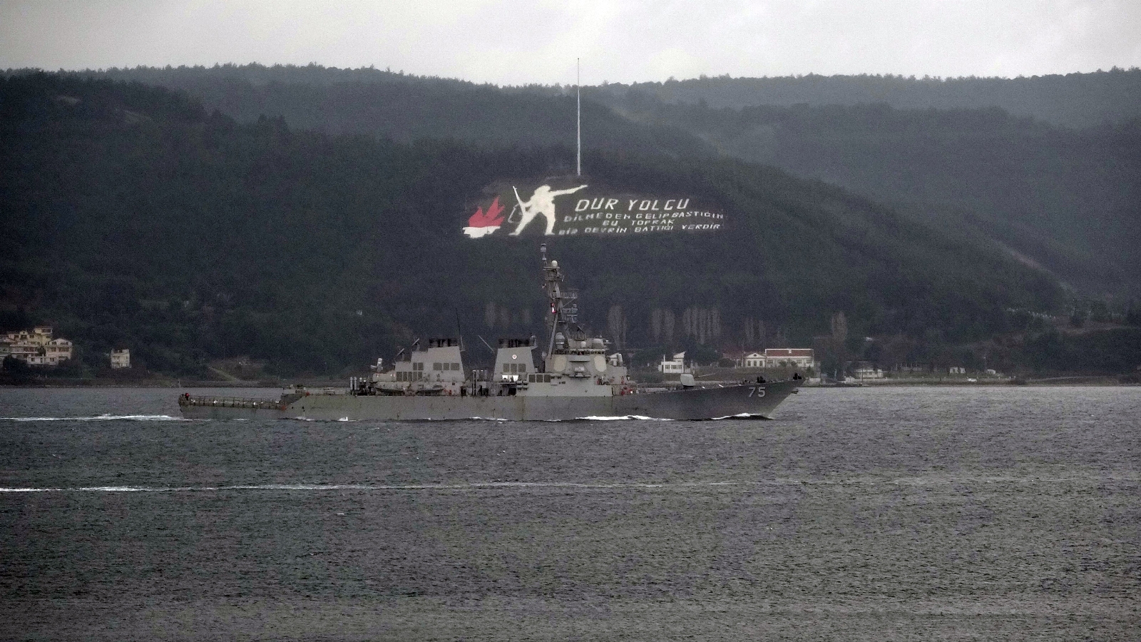 ABD savaş gemileri Karadeniz’e geçmiyor