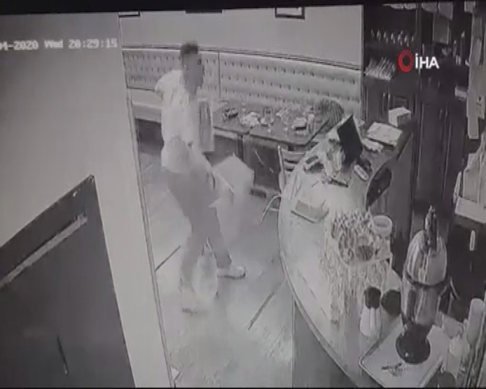 ABD’de Türk Restoranına saldırı