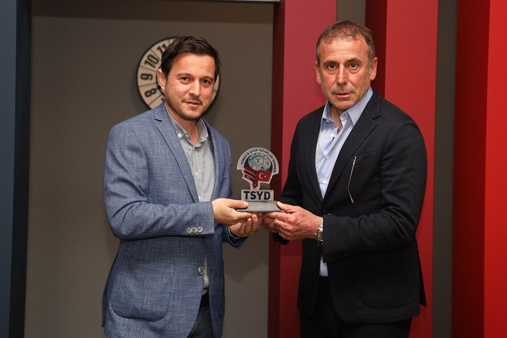 Abdullah Avcı: 