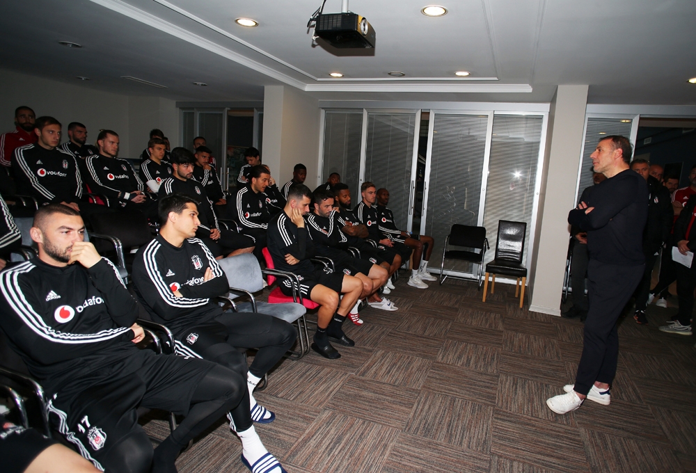 Abdullah Avcı takımla vedalaştı