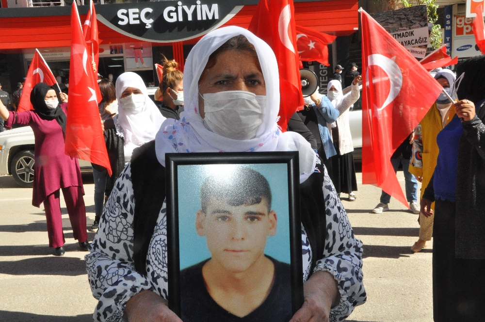Acılı annelerin 