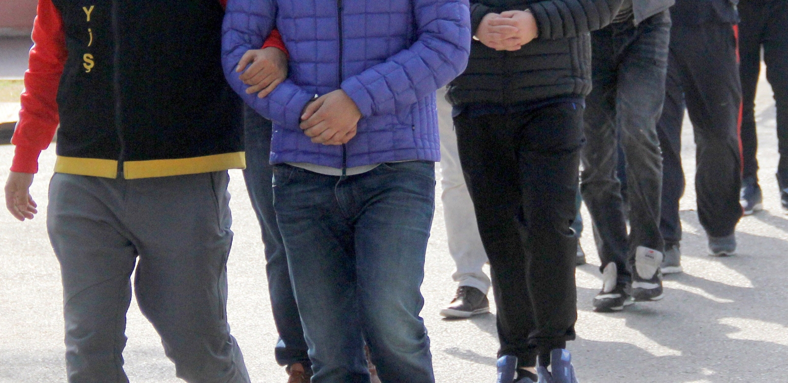 Adalet teşkilatında FETÖ operasyonu: 60 gözaltı