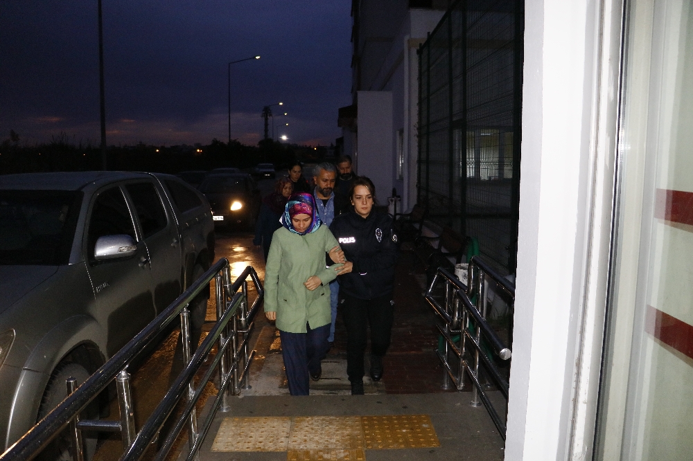 Adana'da Fetö'ye Şafak Operasyonu