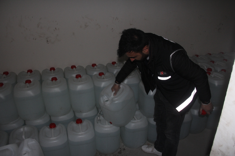 Adana’da sahte dezenfektan operasyonu