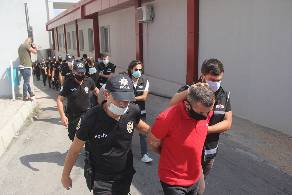 Adana’da suç örgütüne 13 tutuklama