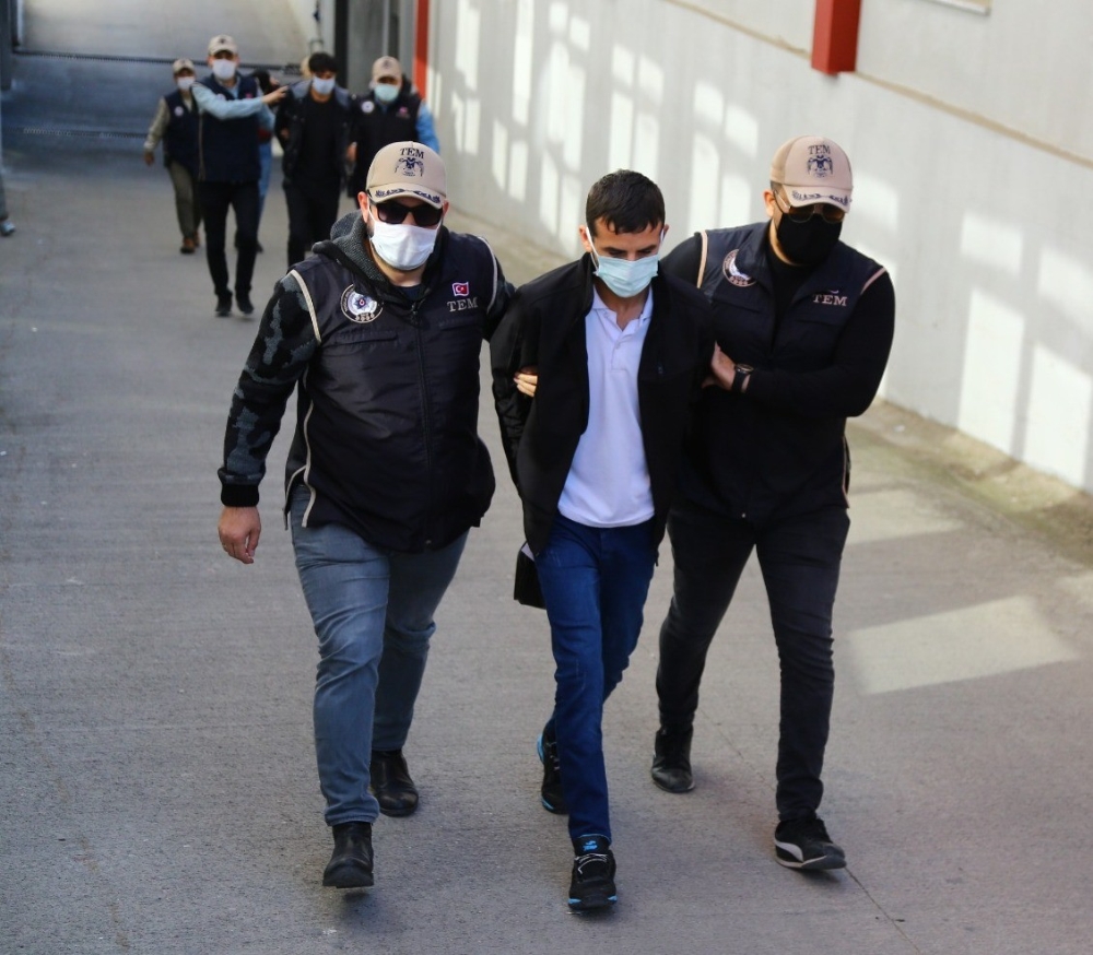 Adana’da terör örgütü YPG/PKK operasyonu: 3 tutuklama