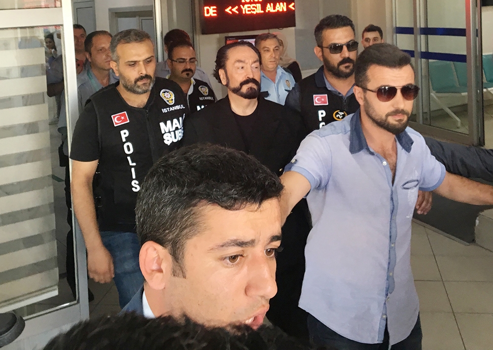Adnan Oktar davasında karar bekleniyor