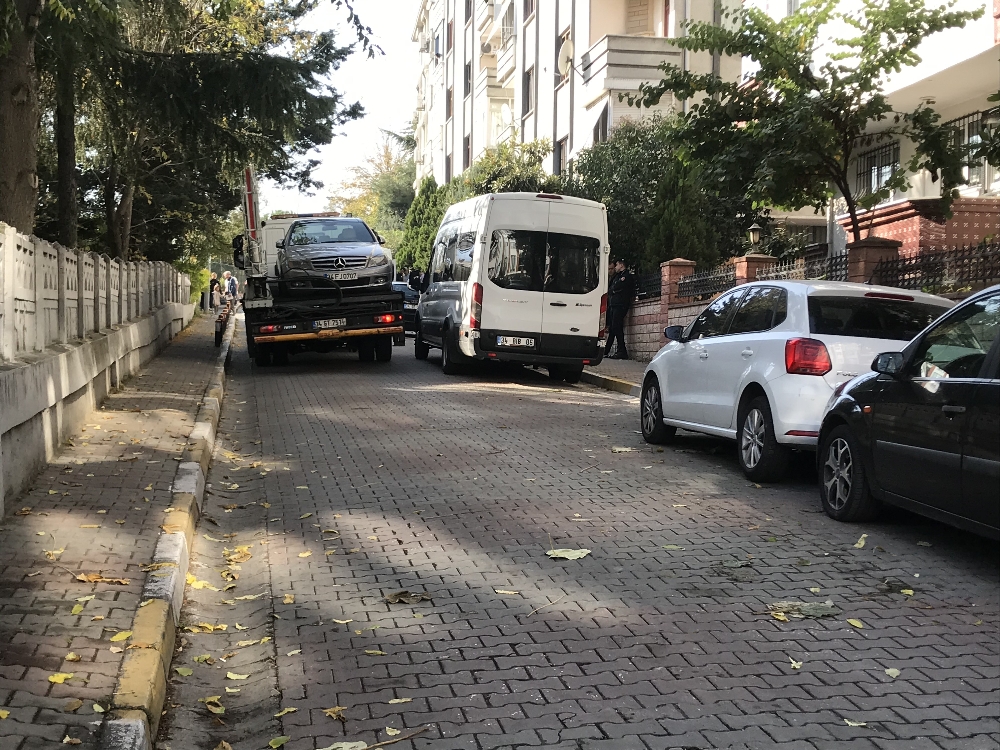 Afad, Bakırköyde Ölen Ailenin Evindeki İncelemelerini Tamamladı