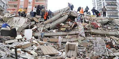 AFAD: Can kaybı 3 bin 381'e yükseldi!