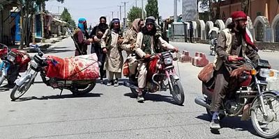 Afganistan'da 26 şehir merkezini ele geçiren Taliban, başkent Kabil'e girdi