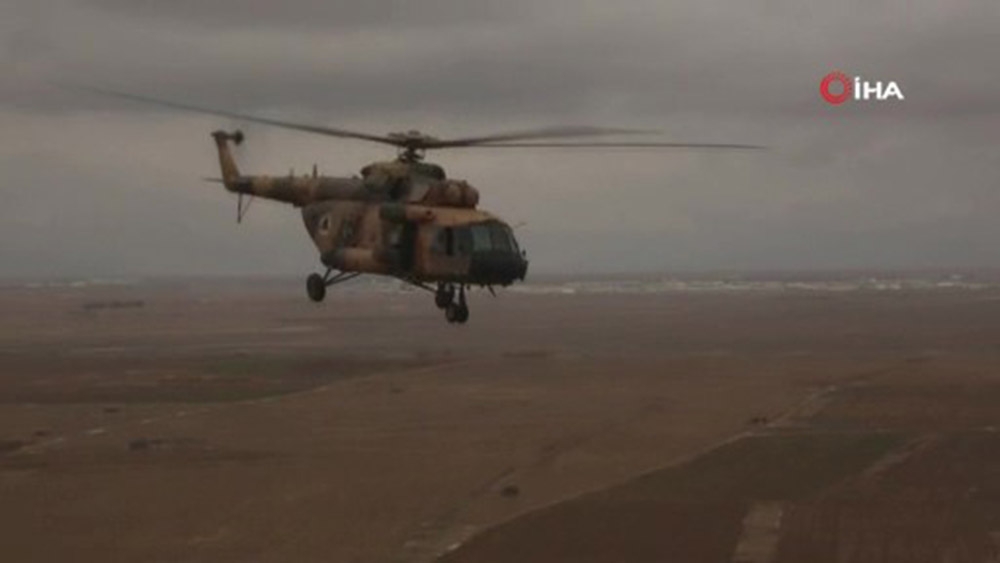 Afganistan’da 2 askeri helikopter çarpıştı: 9 ölü