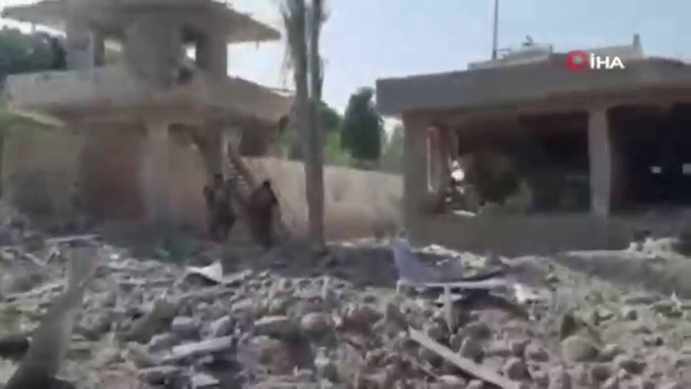 Afganistan’da bombalı saldırı: 14 ölü