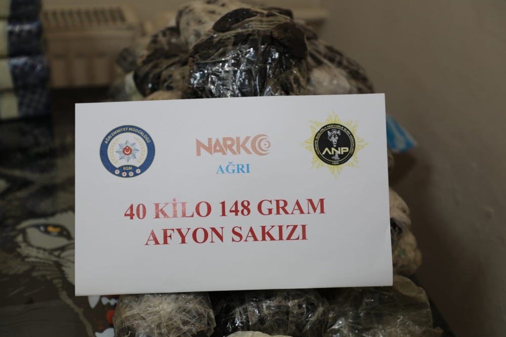 Ağrı’da piyasa değeri 13 milyon TL olan uyuşturucu madde ele geçirildi