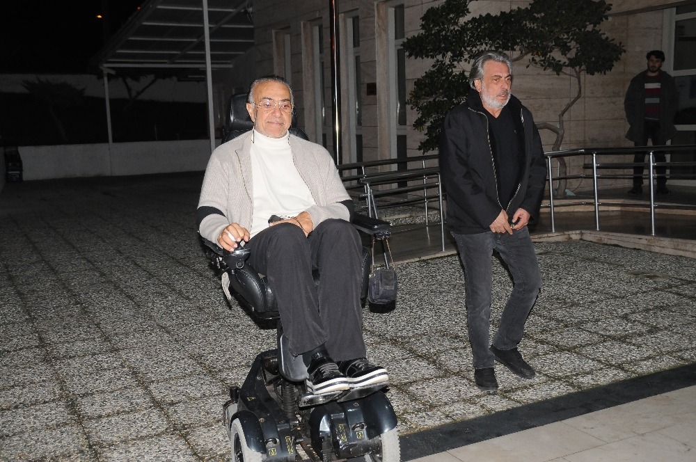 Ahmet Bayer FETÖ’ye yardım davasından beraat etti