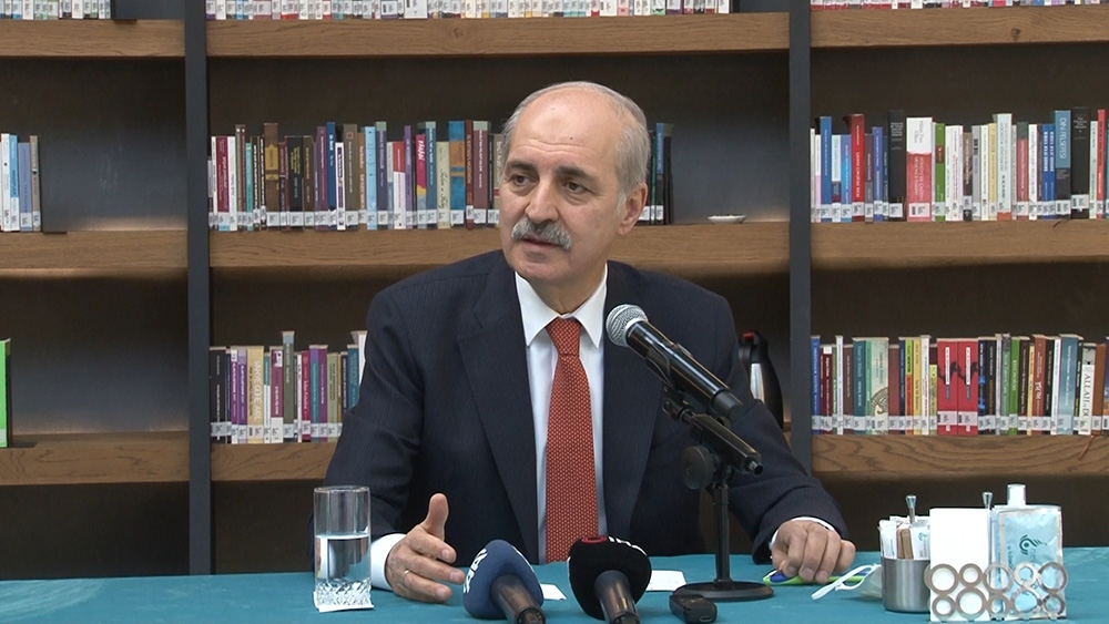 AK Parti Genel Başkanvekili Kurtulmuş: “Ellerinizi çocukların üzerinden çekin”