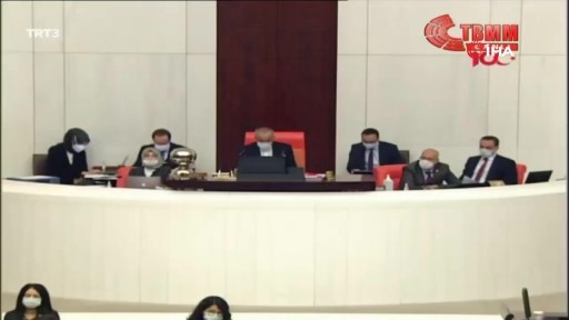 AK Parti Grup Başkanvekili Cahit Özkan’dan oylama krizine cevap