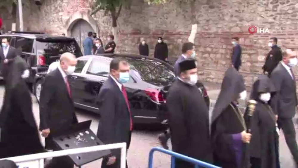 AK Parti İstanbul Milletvekili Markar Esayan’a veda: Cumhurbaşkanı Erdoğan da törende