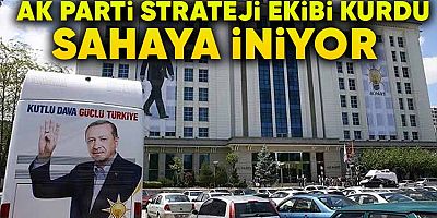 AK Parti'nin yeni strateji ekibi sahaya iniyor