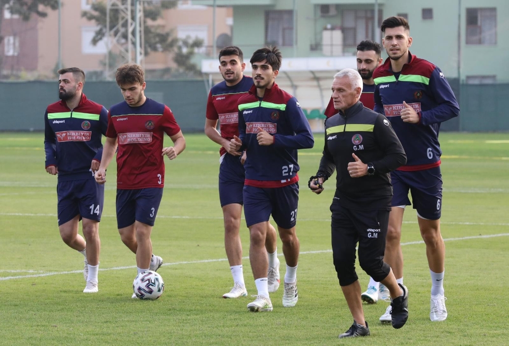 Alanyaspor, Paşa’yı yenerek evindeki seriyi sürdürmek istiyor