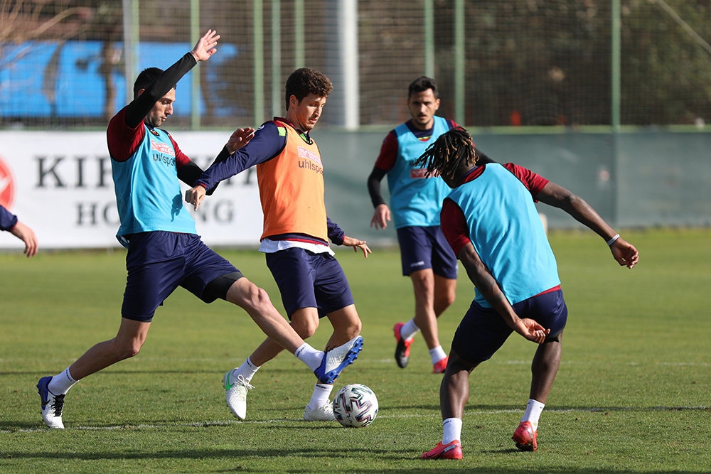 Alanyaspor’da Antalyaspor maçı hazırlıkları başladı