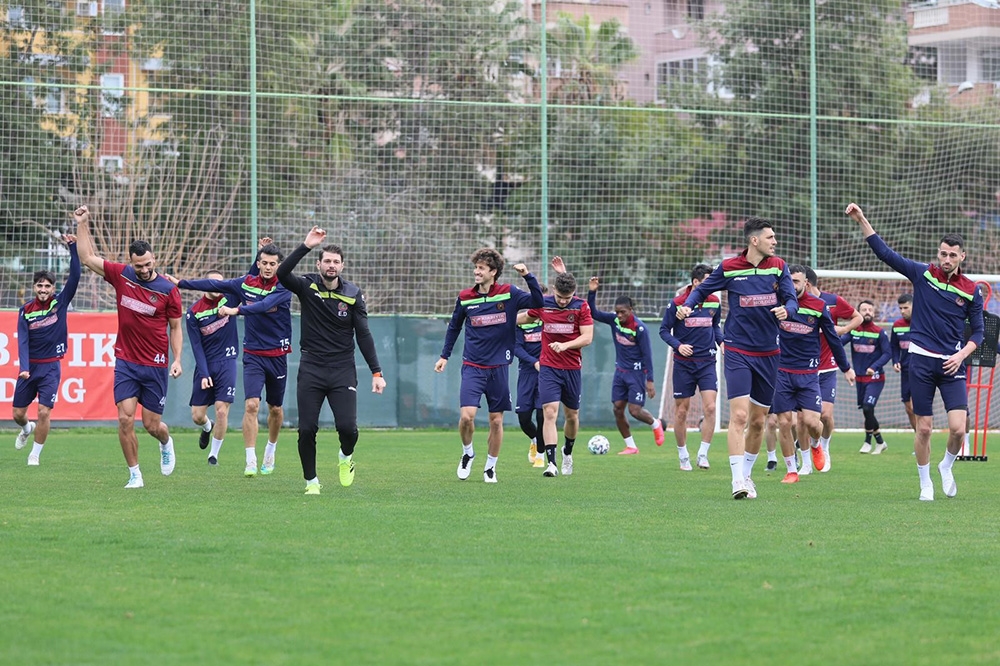 Alanyaspor’da hedef yarı final