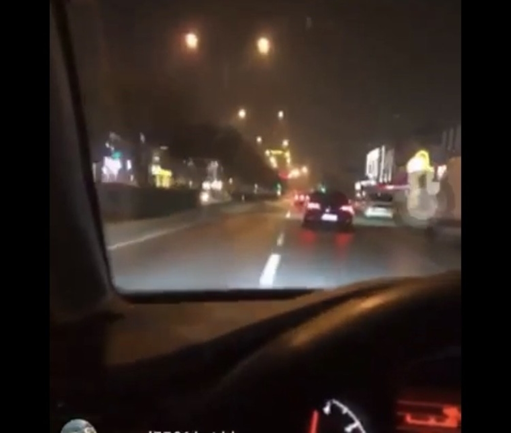 Alkollü Sürücü 3 Kişinin Yaralandığı Kazayı Canlı Yayınlamış