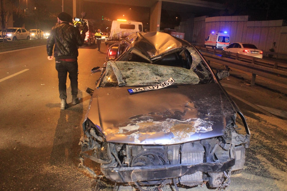 Alkollü Sürücü Dehşeti: 2Si Ağır, 3 Yaralı
