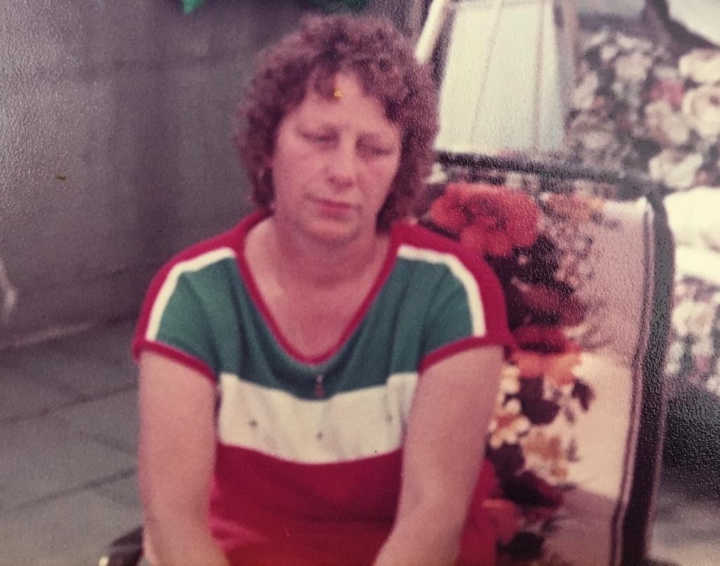 Alman kadın müslüman oldu, vasiyeti üzerine Türkiye’de toprağa verildi