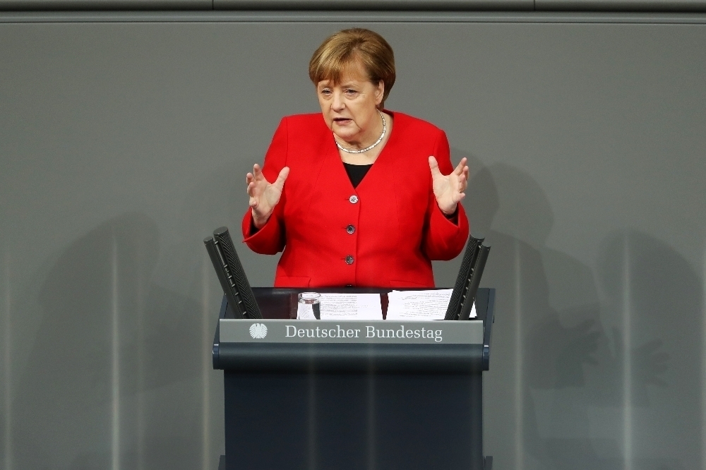 Almanya Başbakanı Merkel, İdlib saldırısını kınadı