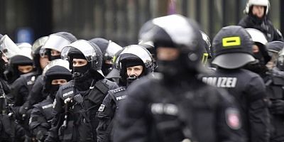 Almanya'da darbe alarmı: Operasyon başlatıldı, onlarca gözaltı var