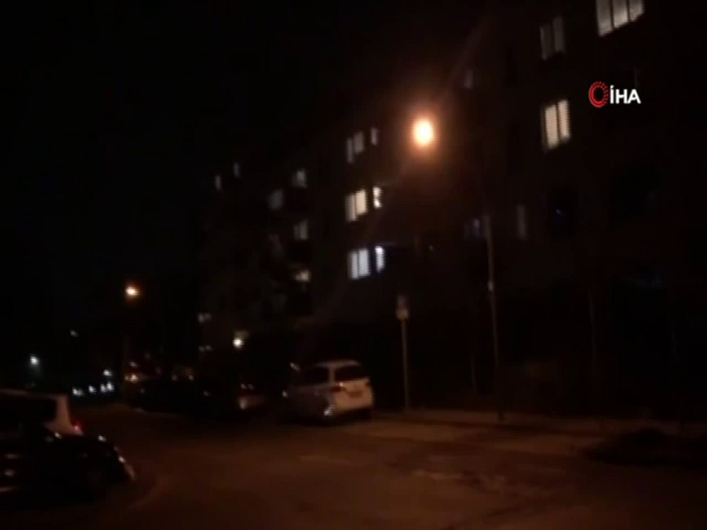 Almanya’da sağlık çalışanlarına alkışlı destek