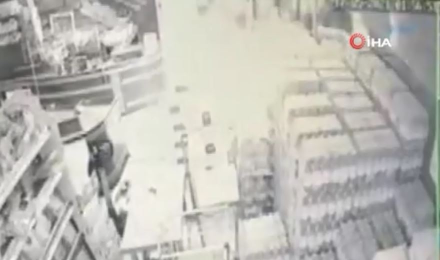 Almanya’da Türklere ait süpermarket kundaklandı