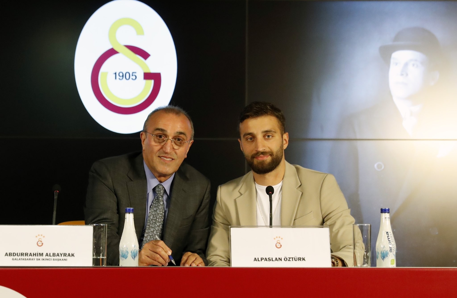 Alpaslan Öztürk: 