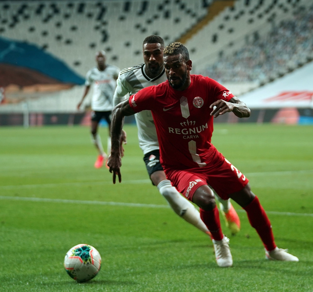 Amilton, Antalyaspor’da en fazla forma giyen oyuncu oldu