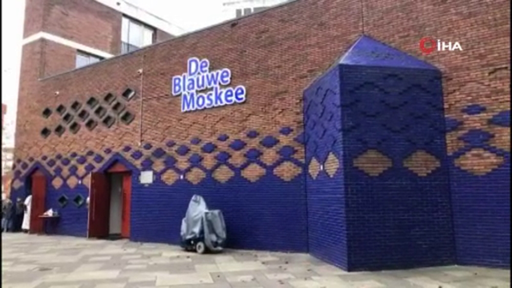 Amsterdamda Ezan Sesi Yükseldi