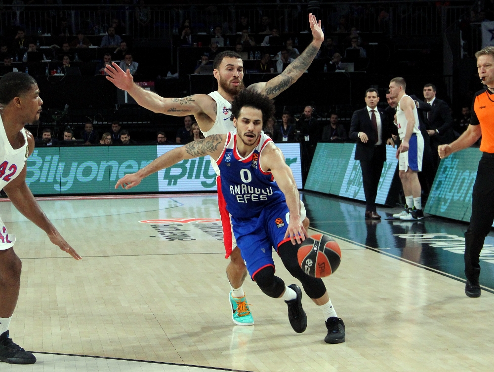 Anadolu Efes, Cska Moskovaya Kaybetti