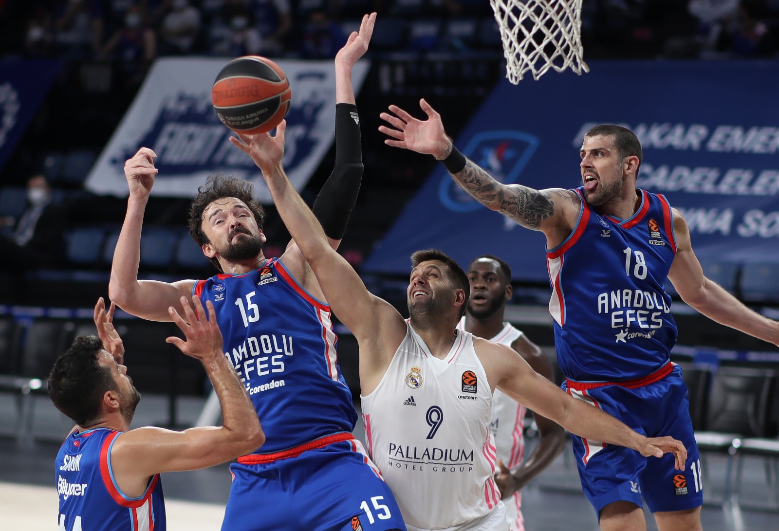 Anadolu Efes, Final-Four için parkeye çıkıyor