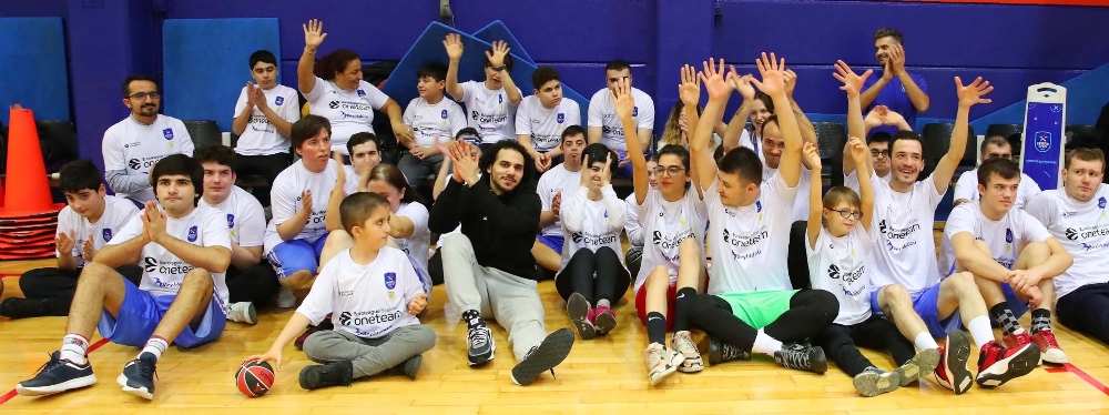 Anadolu Efes’e Avrupa’dan bir ödül daha