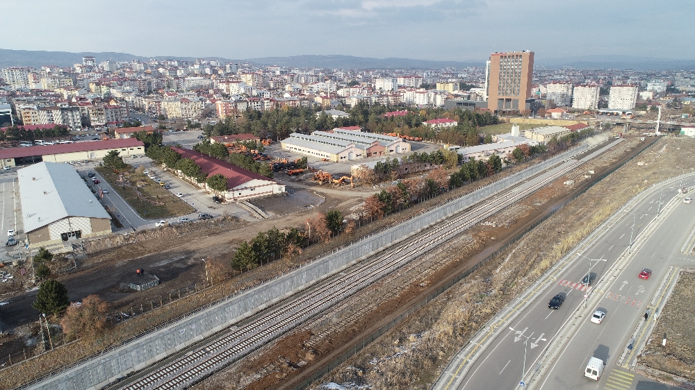 Ankara- Sivas YHT hattında sona gelindi