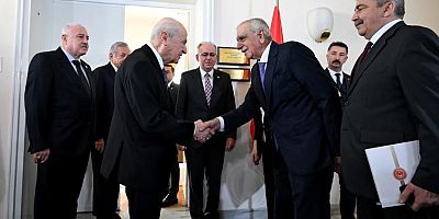 Ankara'da kritik zirve!: DEM Parti heyeti Bahçeli ile görüştü